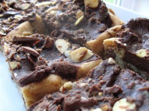 3c77e-mascarpone-chocolate-cookie-bars-500x375