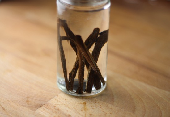 Homemade Vanilla Extract