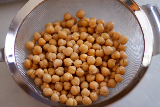 Garbanzo beans for Bulgur Salad | sarahnspice.com