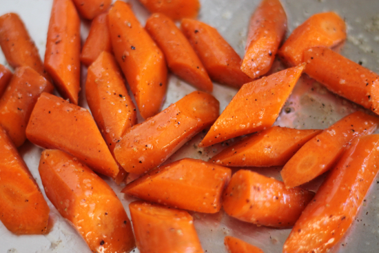 Roasted vegetables are so yummy & could not be easier to make. The heat brings out a wonderful sweetness making these Roasted Carrots one of our favorites <3 | sarahnspice.com