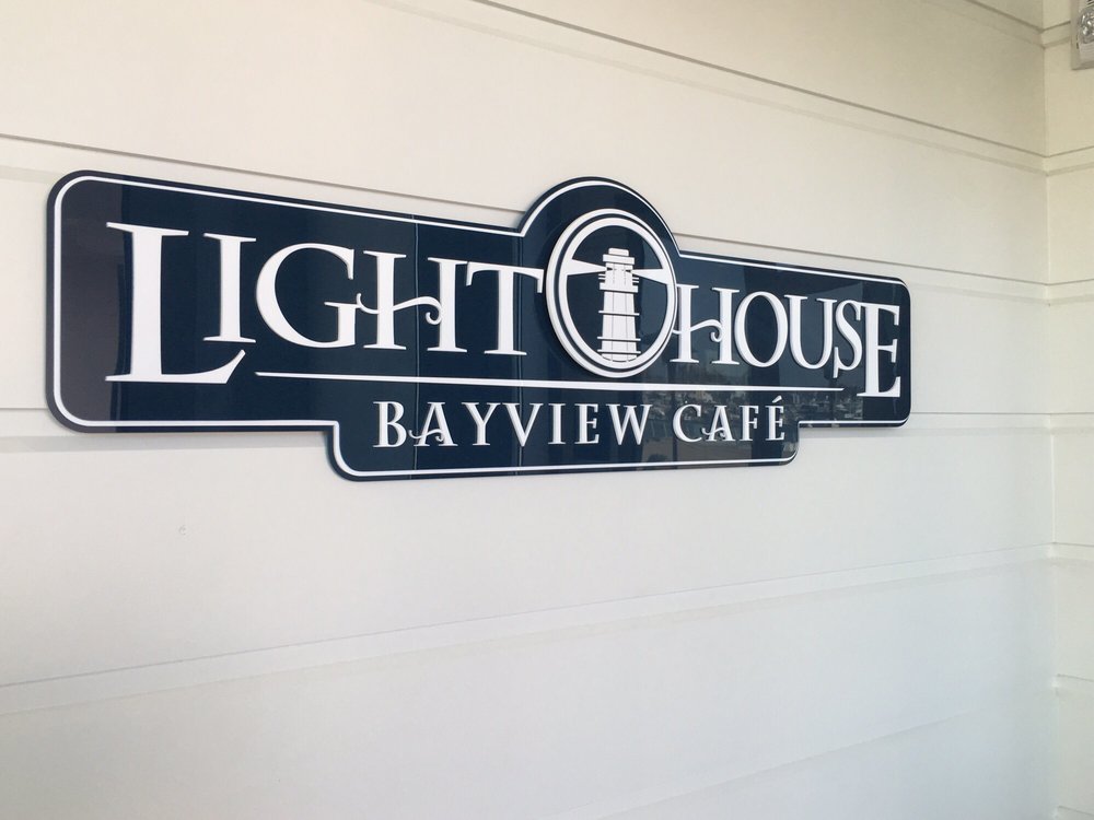 Favorite Newport Beach Eats - Lighthouse Bay View Cafe | sarahnspice.com