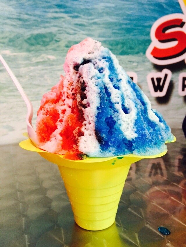 Favorite Newport Beach Eats - North Shore Shave Ice | sarahnspice.com